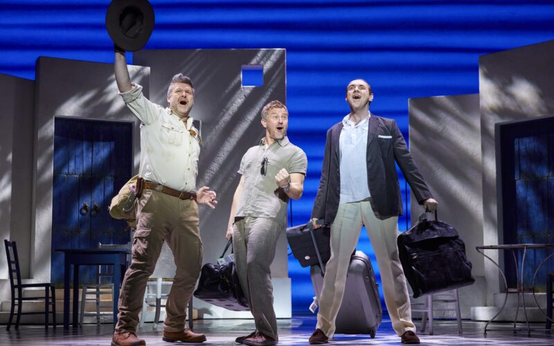 Mamma Mia! – Hats Off For A 5-Star Performance!